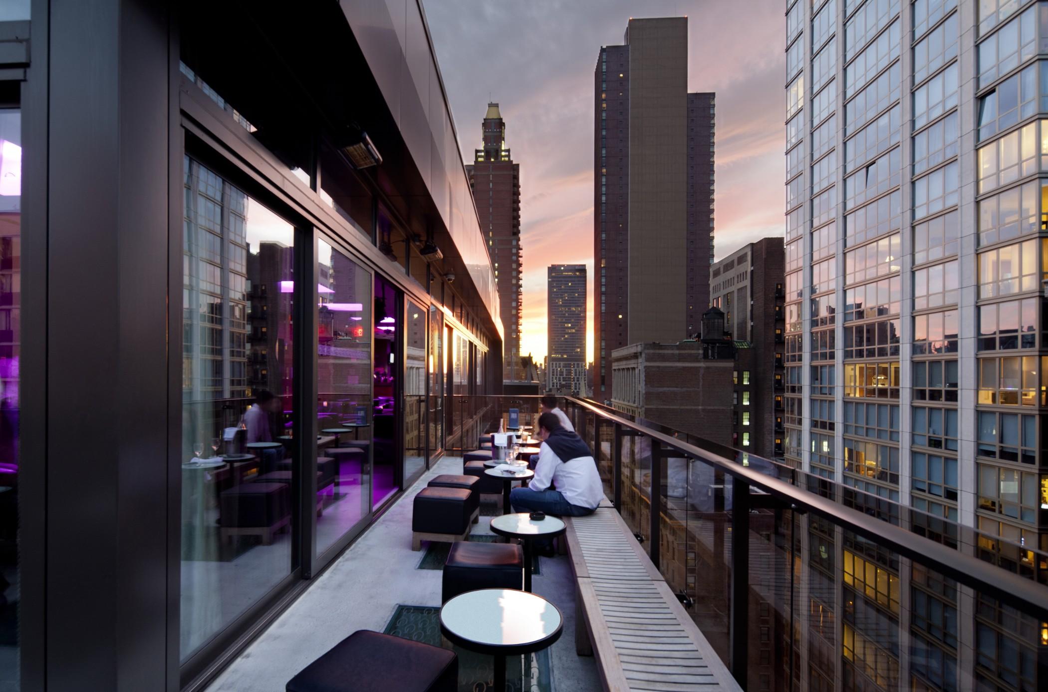 Hotel Royalton Park Avenue New York Exterior foto The Standard East Village